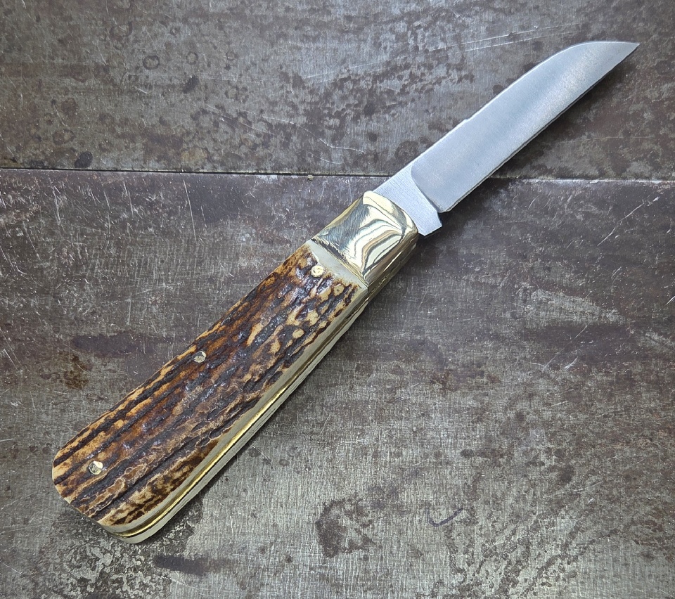 Lambfoot Pocket Knife - Stag - Image 2