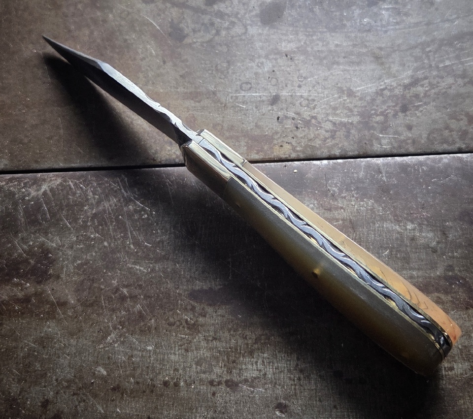 Clip Point Pocket Knife - Ram's Horn - Image 2